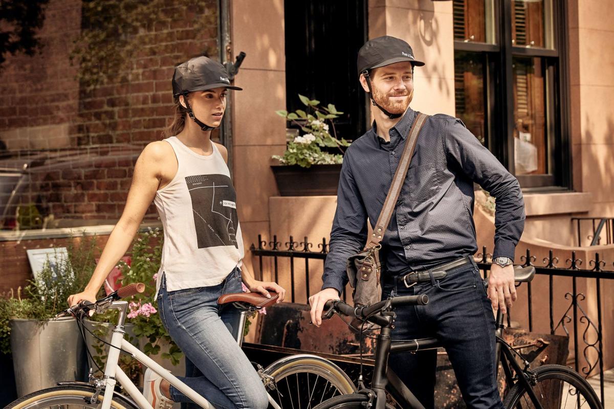 This Collapsible Bike Helmet Looks Like a Baseball Cap