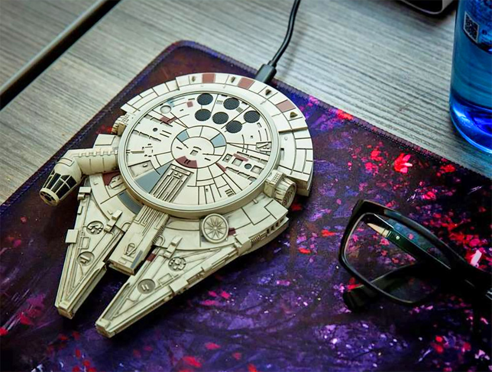 Millennium Falcon Wireless Charger