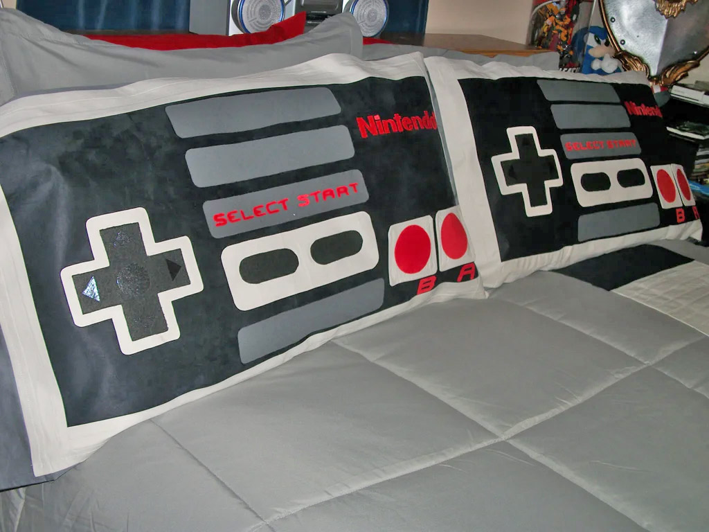 Nintendo Entertainment System Bed Set