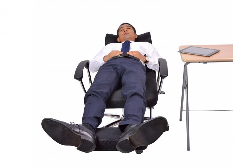 The $5,900 chair that lets you lay down on the job