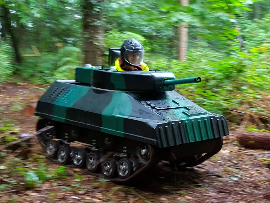 Paintball Battle Tanks - Mini tanks that shoot paintballs