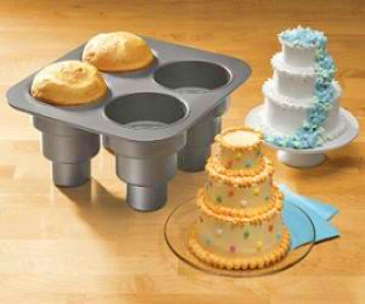 Pan Lets You Create Mini Multi-Tiered Wedding Cakes - Tiny multi-tier cupcake pan - Mini wedding cakes