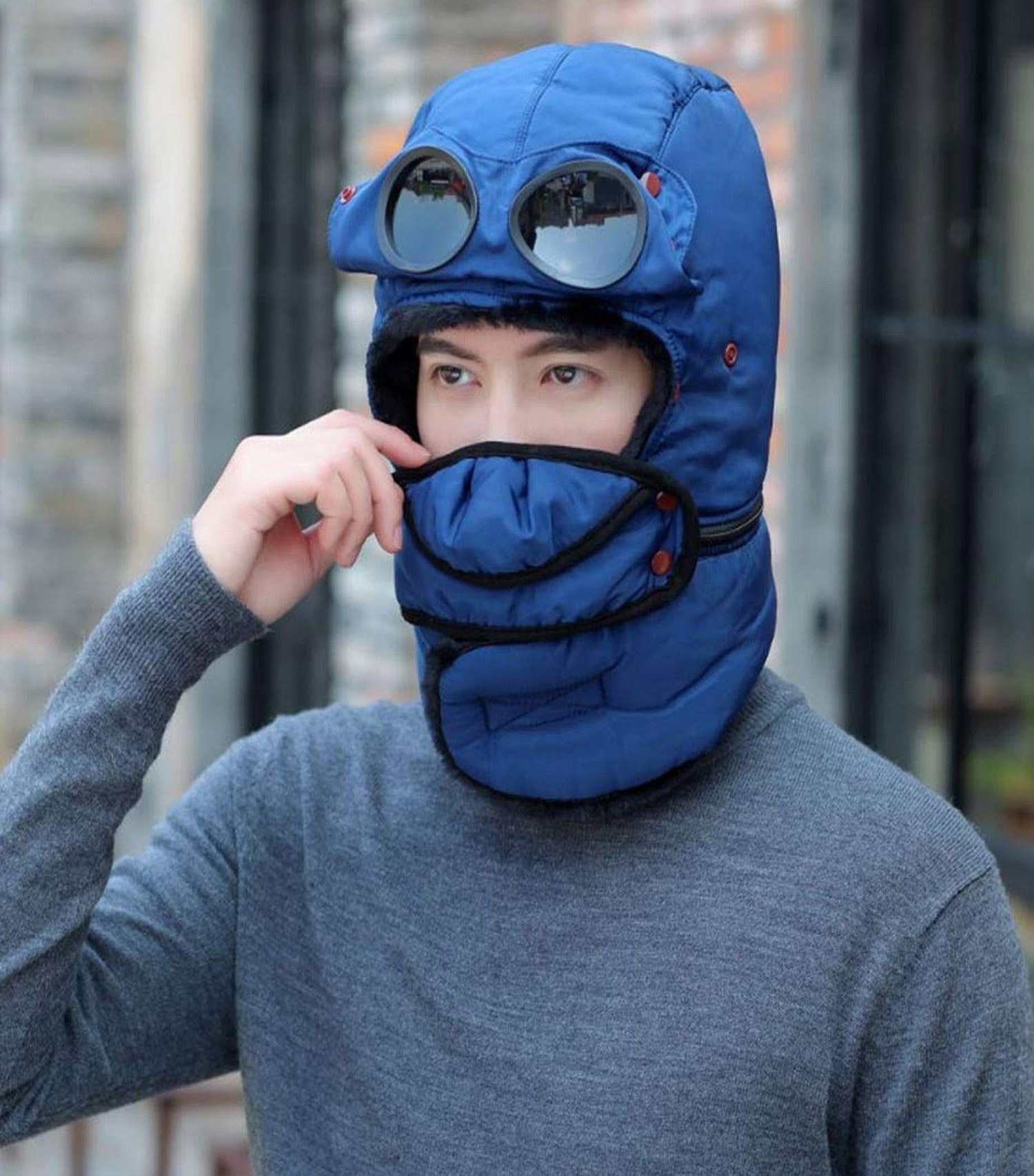 This All-In-One 'Winter Trapper Hat' Features A Mask, Scarf And Sunglasses