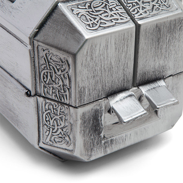 This Thor's Hammer Has a 44-Piece Toolkit Hidden Inside