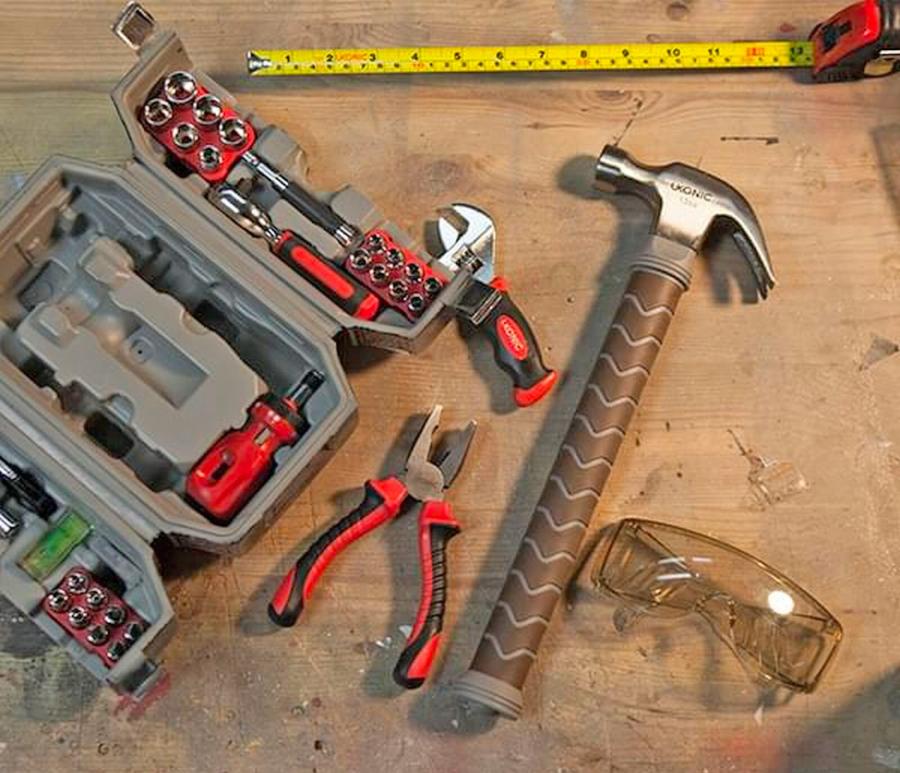 Thors Hammer Tool Set - Flip open Thor hammer tools