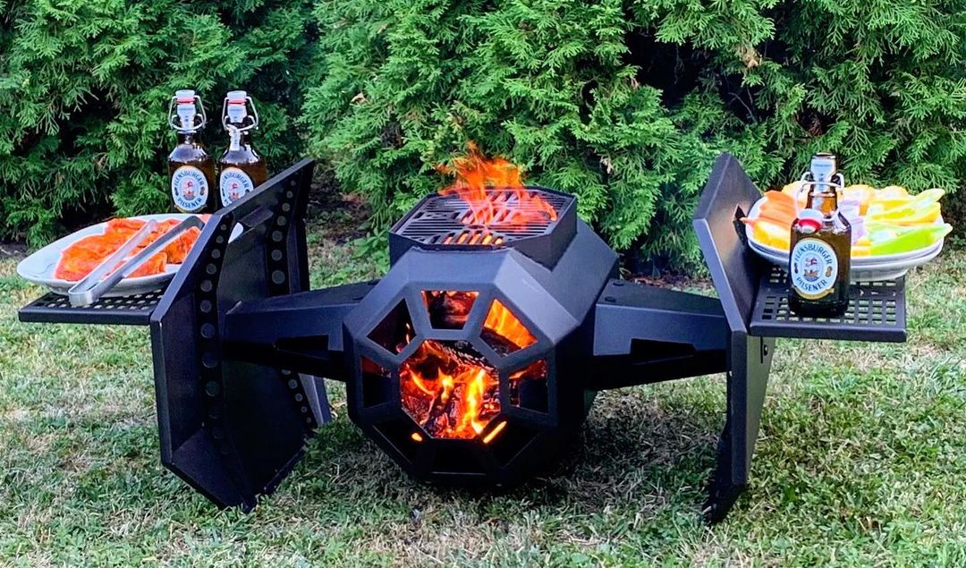 This Tie Fighter BBQ Grill Belongs In Every Stars Wars Lovers Backyard