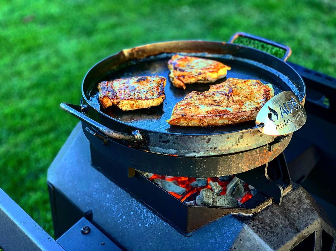 This BBQ Grill Looks Like Vader's TIE Fighter