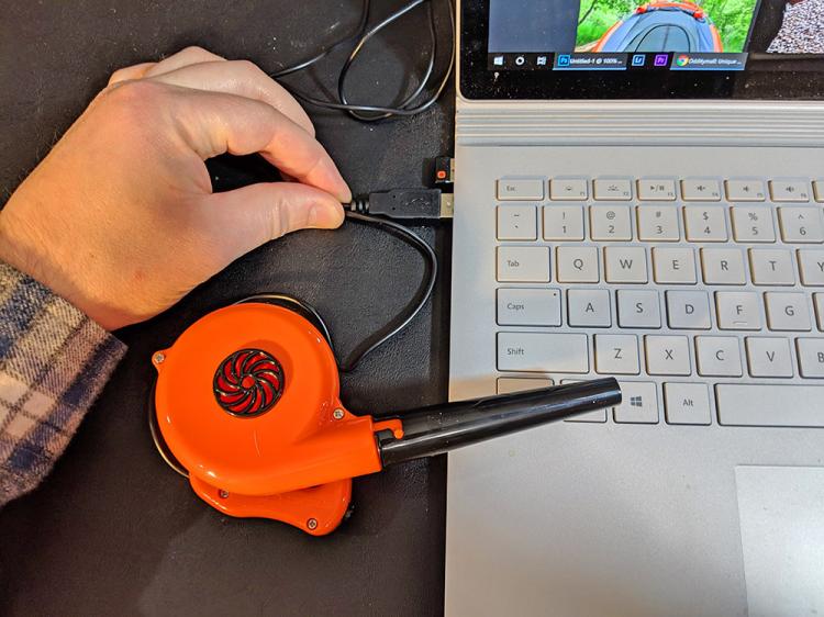 World's Tiniest Leaf Blower Desk Cleaner - USB Powered leaf blower keyboard cleaner