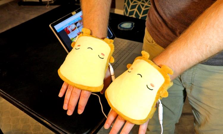 USB Toast Hand Warmers –