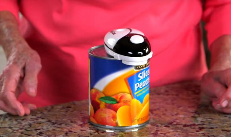 Toucan: Electric Hands-Free Can Opener