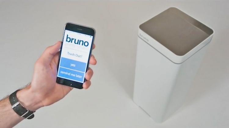 Bruno - Smart Trash Can With a Vacuum
