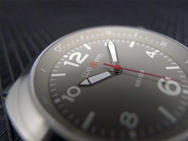 Traveler Paracord Emergency Watch