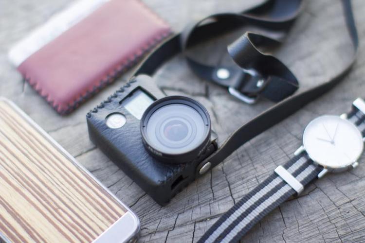 The Travler Is a Vintage Leather Case For Your GoPro