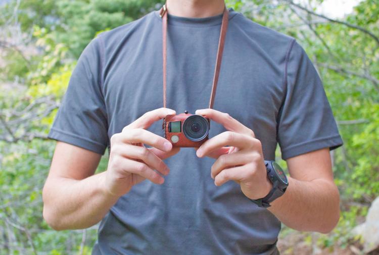 The Travler Is a Vintage Leather Case For Your GoPro