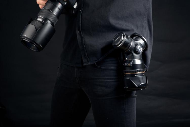 TriLens camera lens hip mount - Camera Lens holster attaches to your belt for quick and easy access to 3 camera lenses