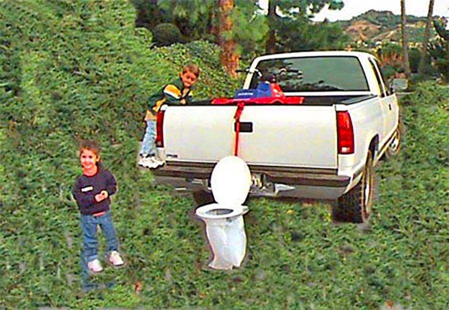 Off-Road Commode - Truck Hitch Toilet Seat