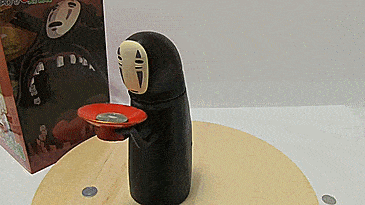 BONUS: Spirited Away No-Face Automatically Eats Coins Off His Plate