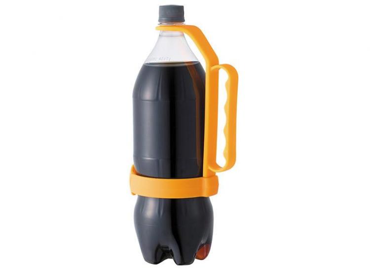 Universal Bottle Handle Adds Handle To 1 and 2 Liter Bottles