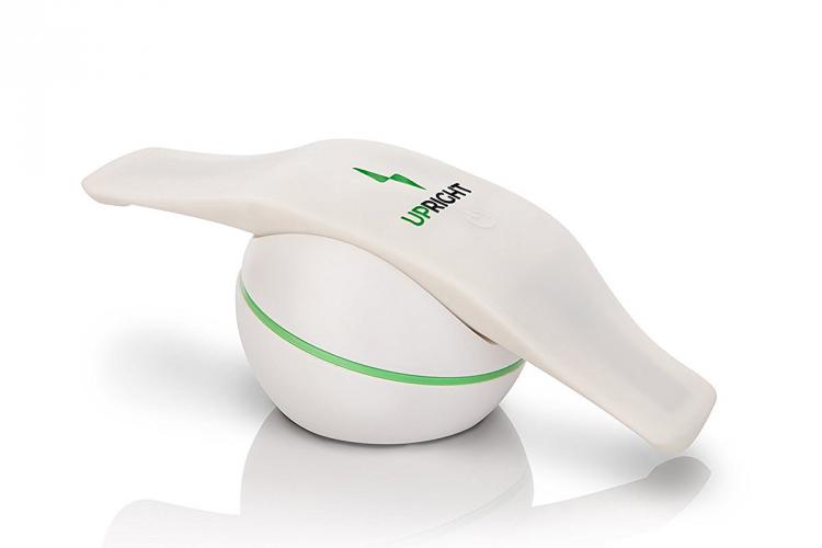 Upright Posture Trainer Vibrates Whenever It Senses You Slouching