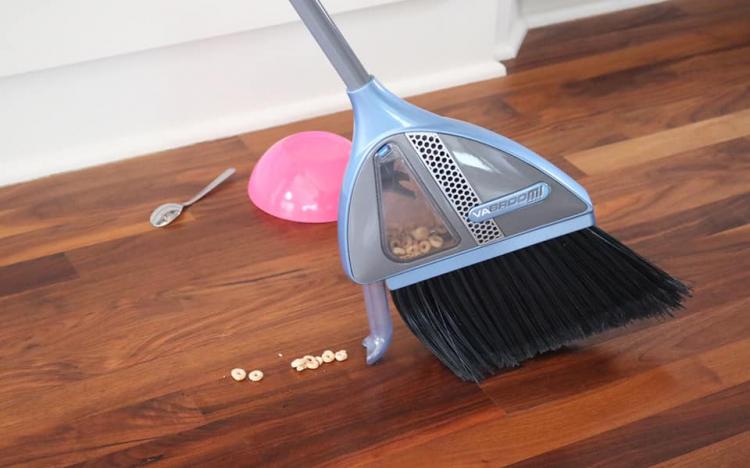 The Vabroom Ingeniously Combines a Vacuum With a Broom