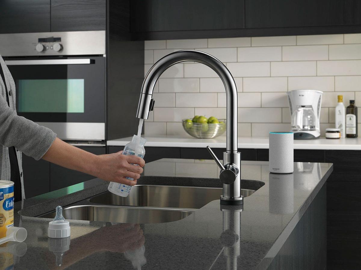 Delta Voice-Activated Smart Faucet - Turns on water hands-free - Smart Faucet gives precise water measurements
