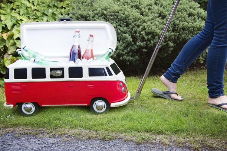 vw cooler on wheels