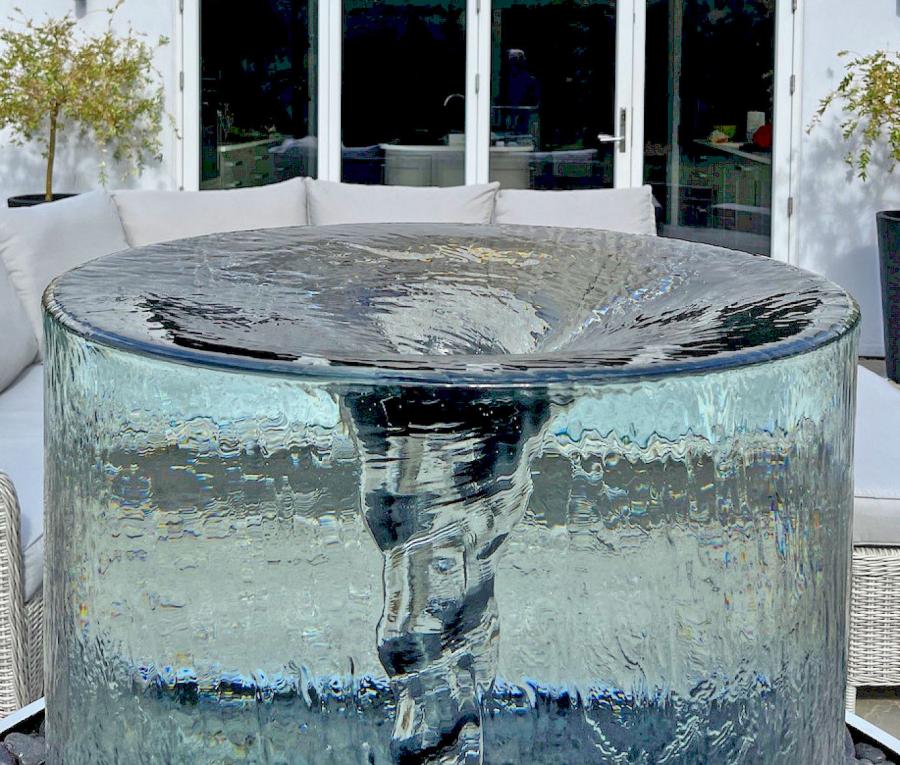 This Endless Vortex Water Fountain Might Be The Coolest Water Feature For  Your Backyard
