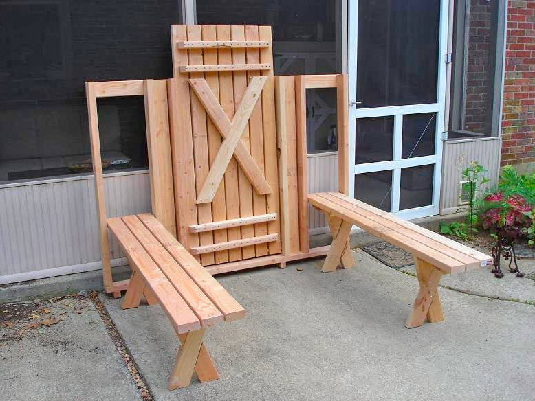 Folding table with online bench