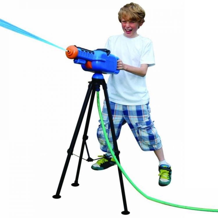 Water Cannon - Giant Squirt Gun on a Tripod