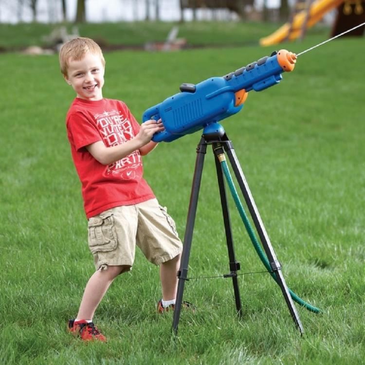 Water Cannon - Giant Squirt Gun on a Tripod