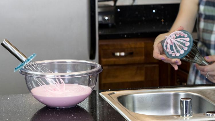 Whisk Wiper Lets You Easily Clean Messy Whisks