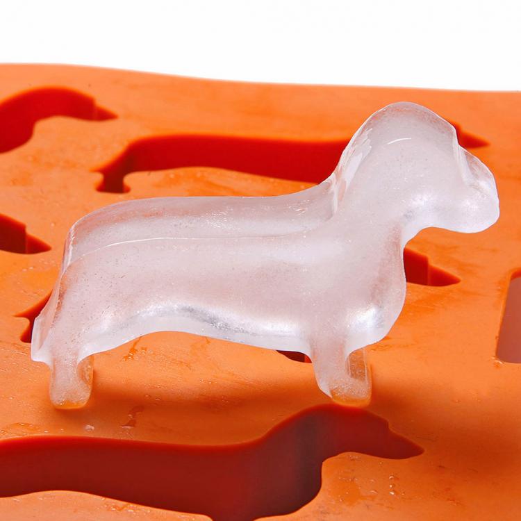 Wiener Dog Ice Cube Mold - Dachshund Dog Ice Tray Mold