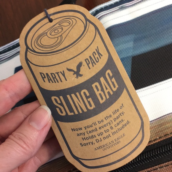 Woody Station Wagon Shaped drink cooler sling bag