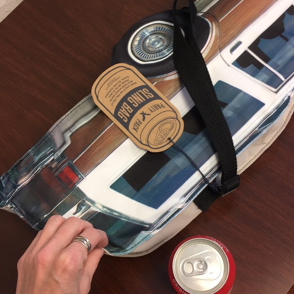 Woody Station Wagon Shaped drink cooler sling bag