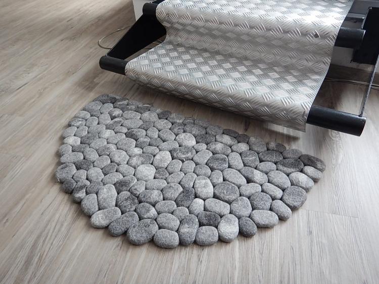 Wool Faux Stone Rugs Made To Look Like Connected Pebbles - River pebbles house rugs