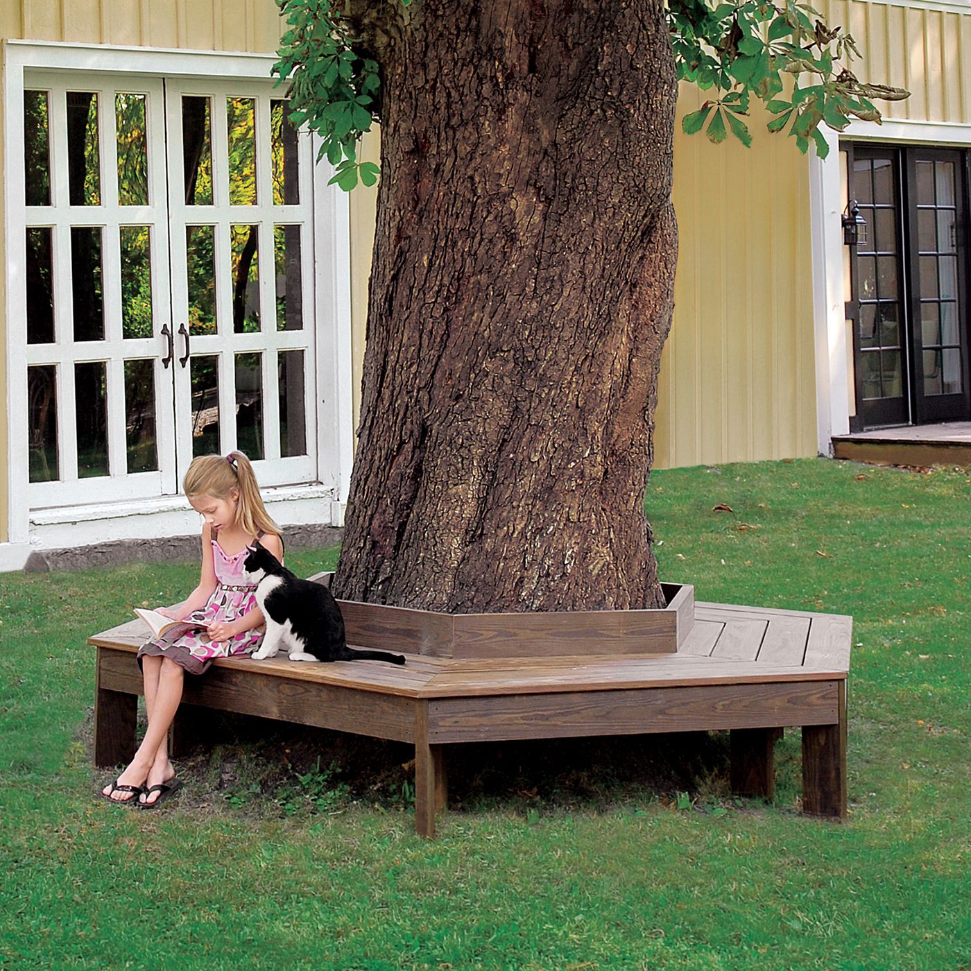 Wrap-Around Tree Bench - Wrapping wooden tree table