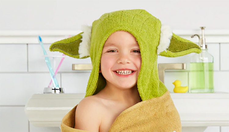 Star Wars Yoda Bath Towel Wrap Turns Your Kid Into Yoda After Bath-time