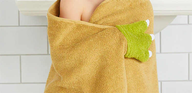 Star Wars Yoda Bath Towel Wrap Turns Your Kid Into Yoda After Bath-time