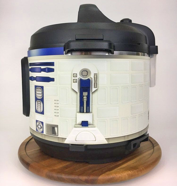 Here's How to Turn Your Instant Pot into R2D2 from Star Wars