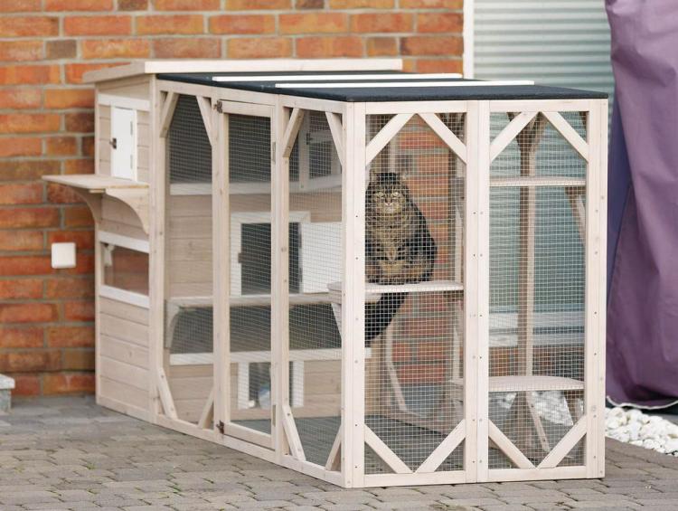 Luxury Cat Apartment - Outdoor cat house with balcony - Trixie natura Cat Home XXL - Gatsby Cat House