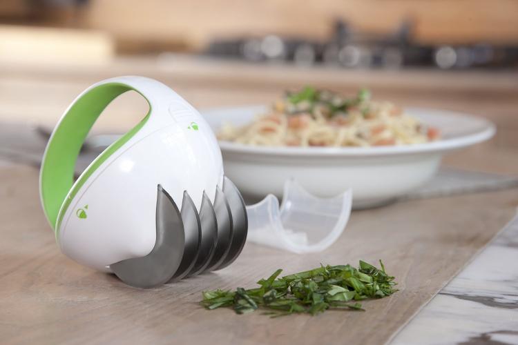 A Tool that Makes Mincing Fresh Herbs Easy - Food & Nutrition Magazine