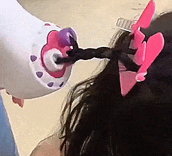 With This Playset You Can Braid Your Hair Even If You Don't Know How To