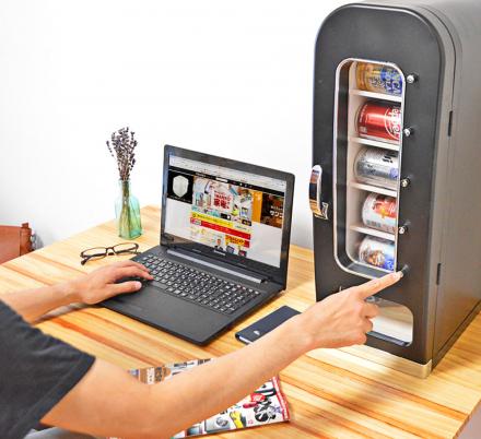 There's Now a Mini Vending Machine You Can Get For Your Desk