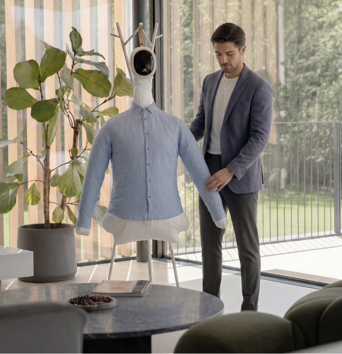 Aironox GO standing clothing care form smoothing a shirt