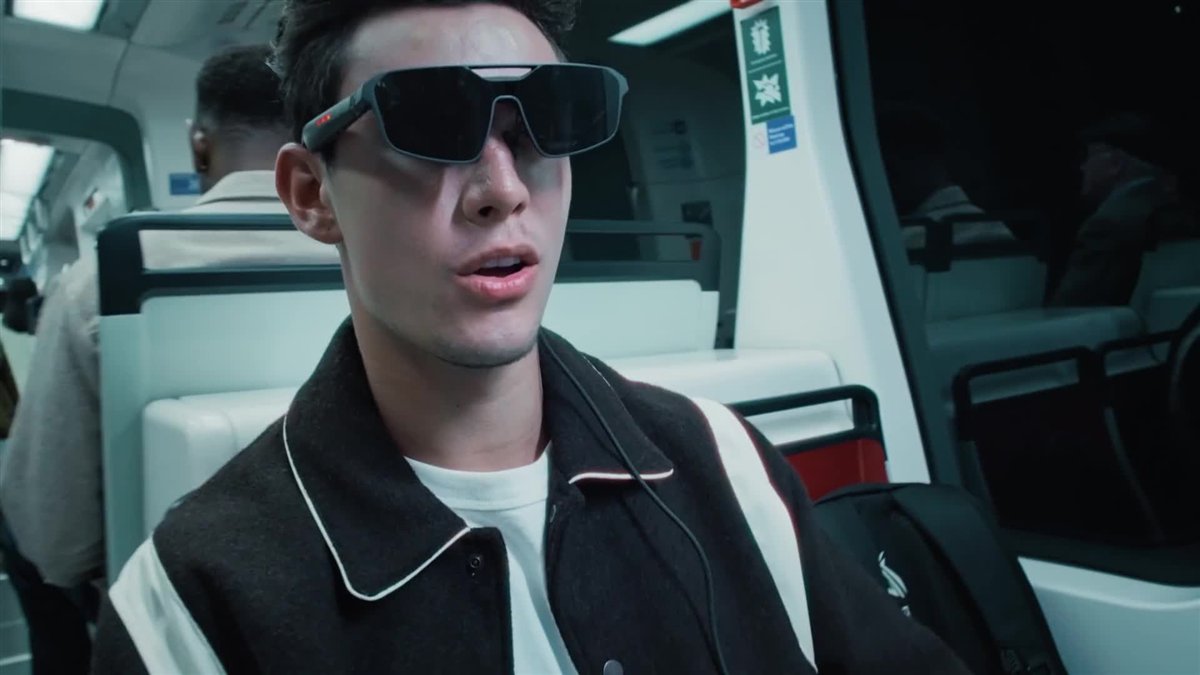ROG XREAL R1 gaming AR glasses product closeup