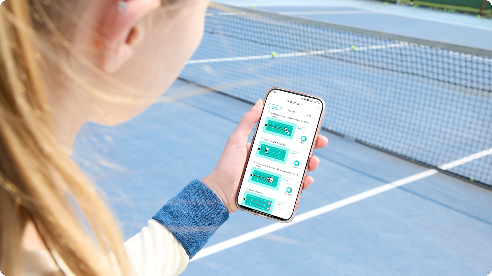 PongBot Aura app control shown courtside