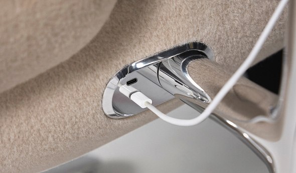 Integrated USB-C power ports on the Diffrient Lounge