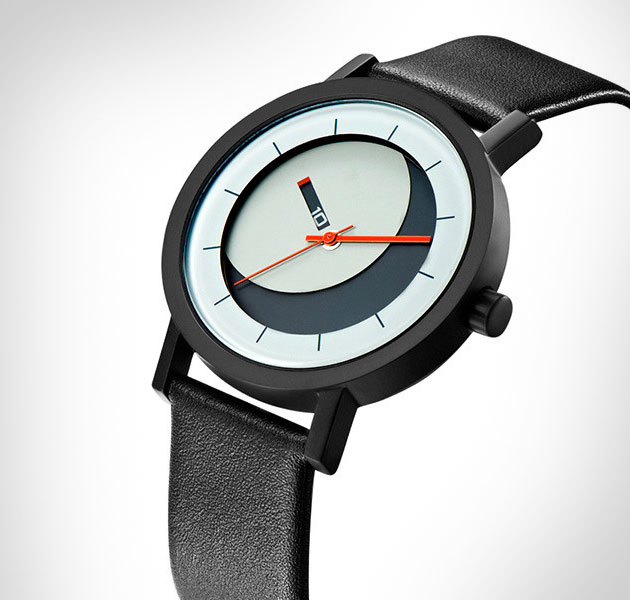Lunaround Moon Watch