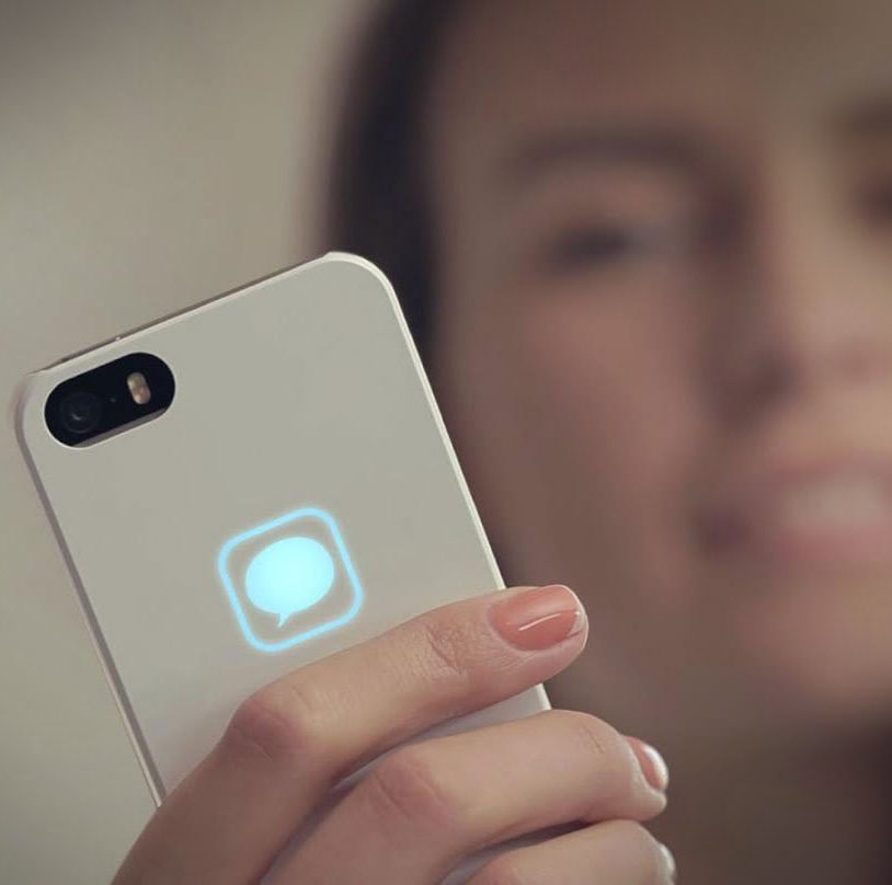 Lunecase: iPhone Case With Notifications
