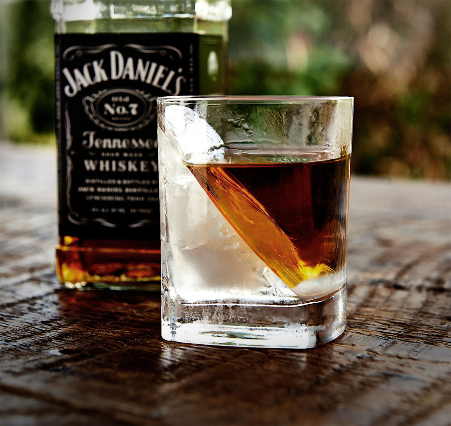 Whiskey Wedge Ice Glass